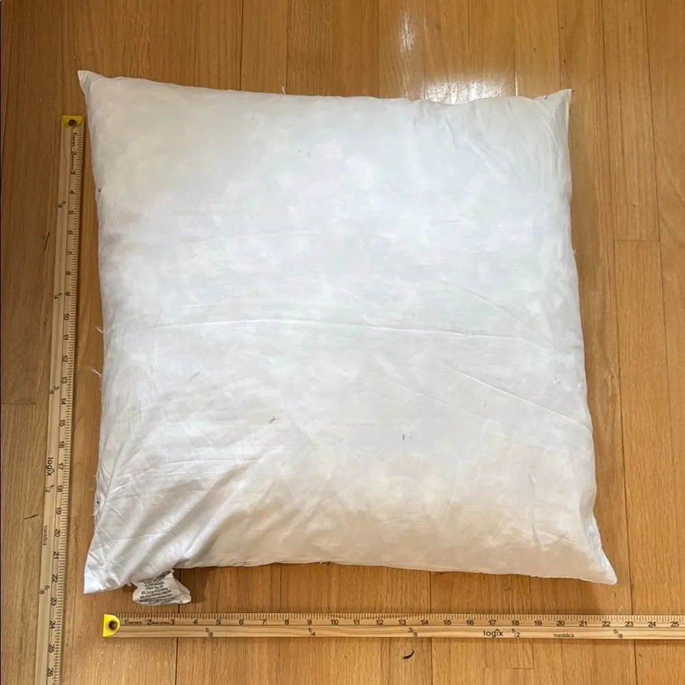 DUCK FEATHER DOWN PILLOW INSERT  22